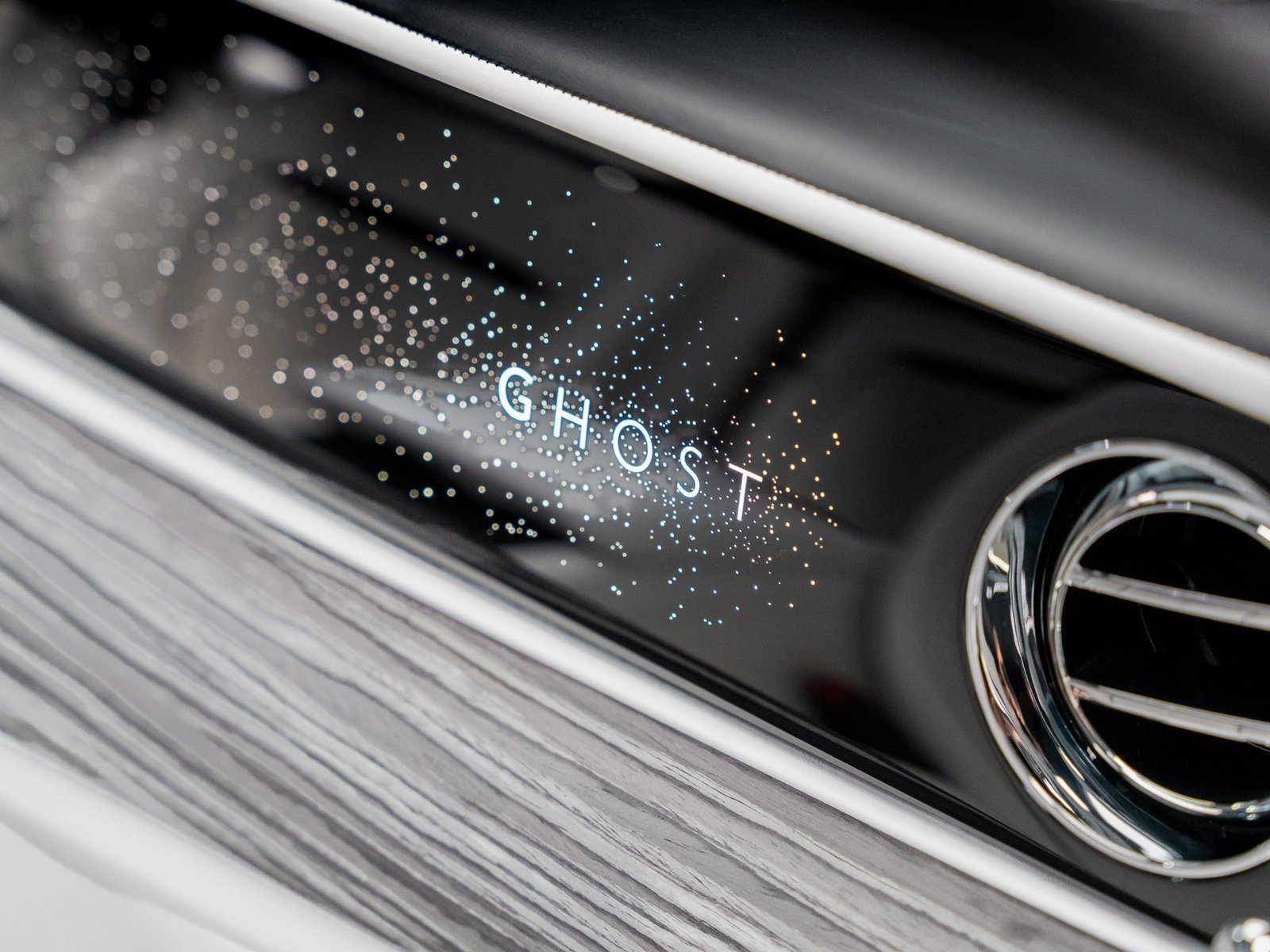 Used 2021 Rolls-Royce Ghost image 6