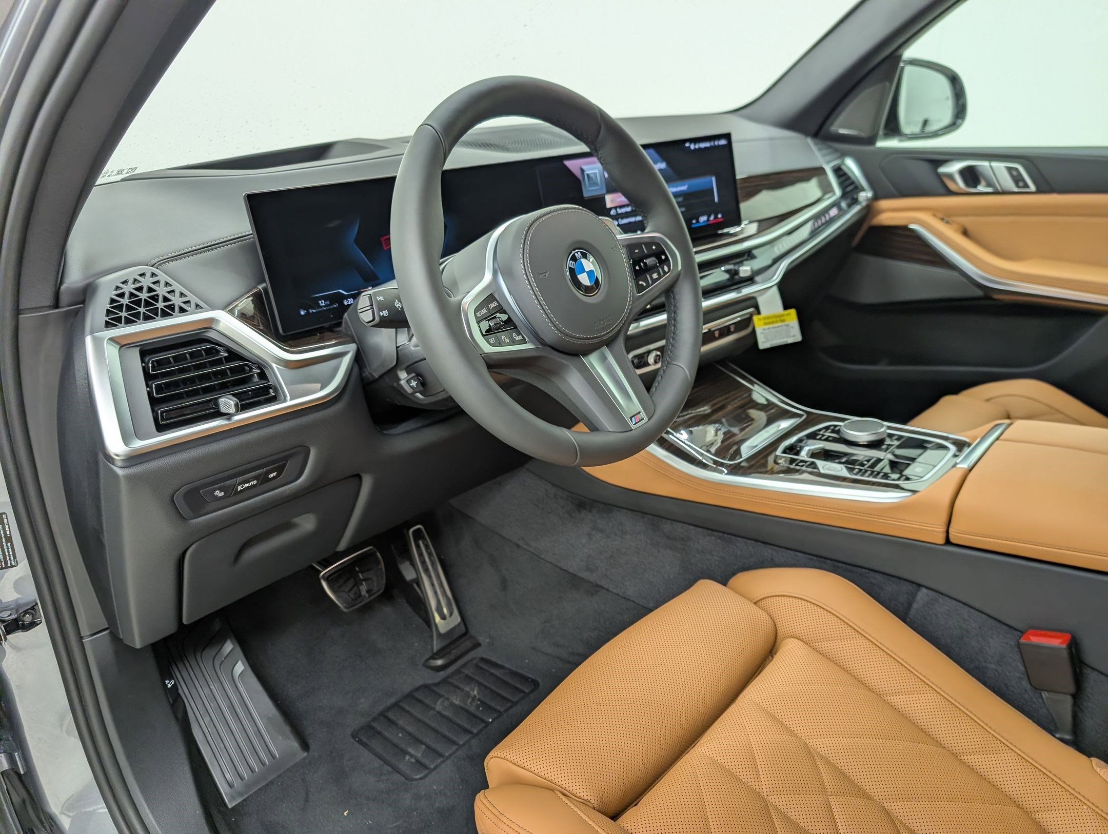 New 2026 BMW X5 xDrive40i w/ M Sport Package image 4