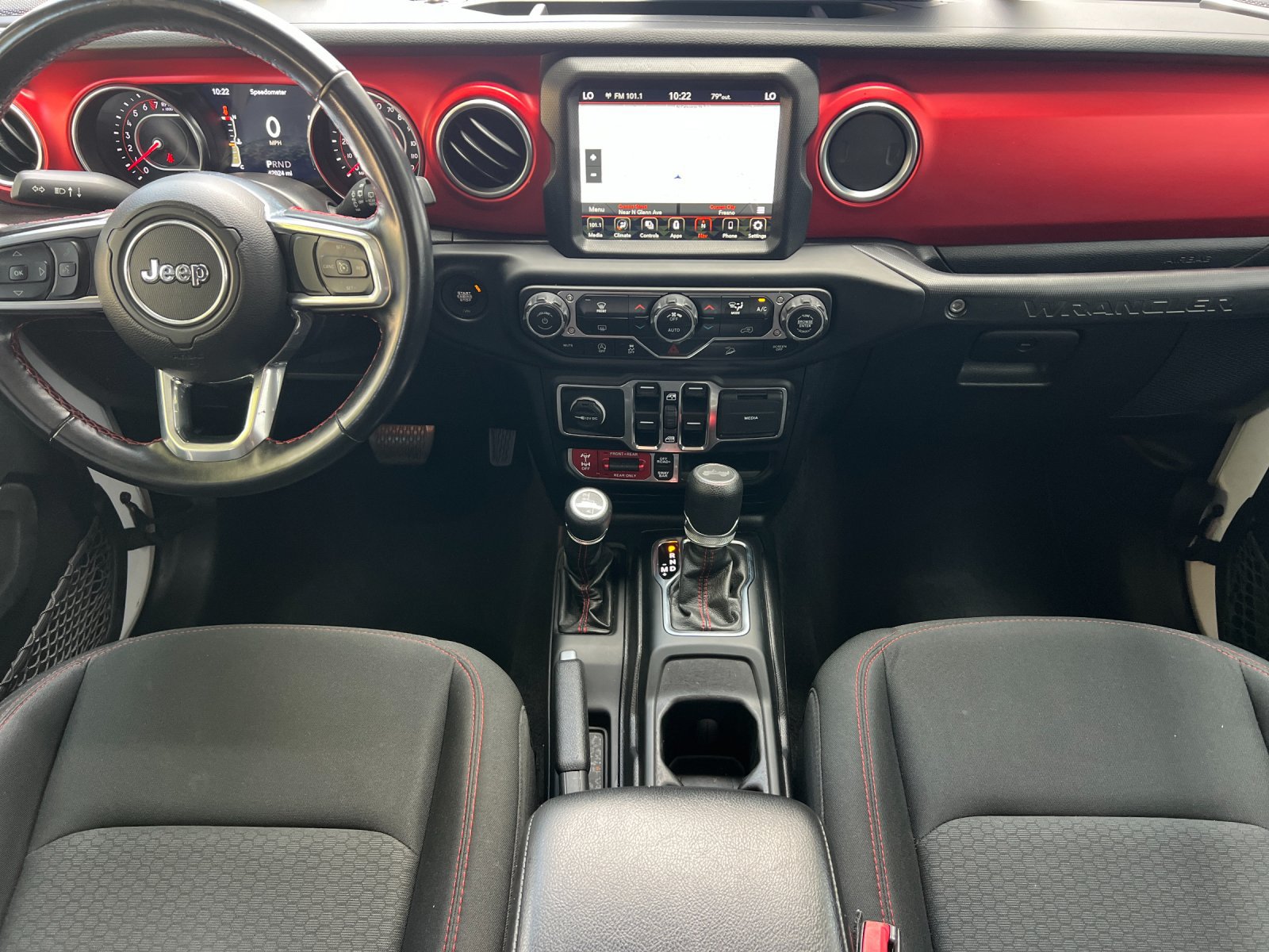 Used 2021 Jeep Wrangler Unlimited Rubicon AWD/4WD image 13