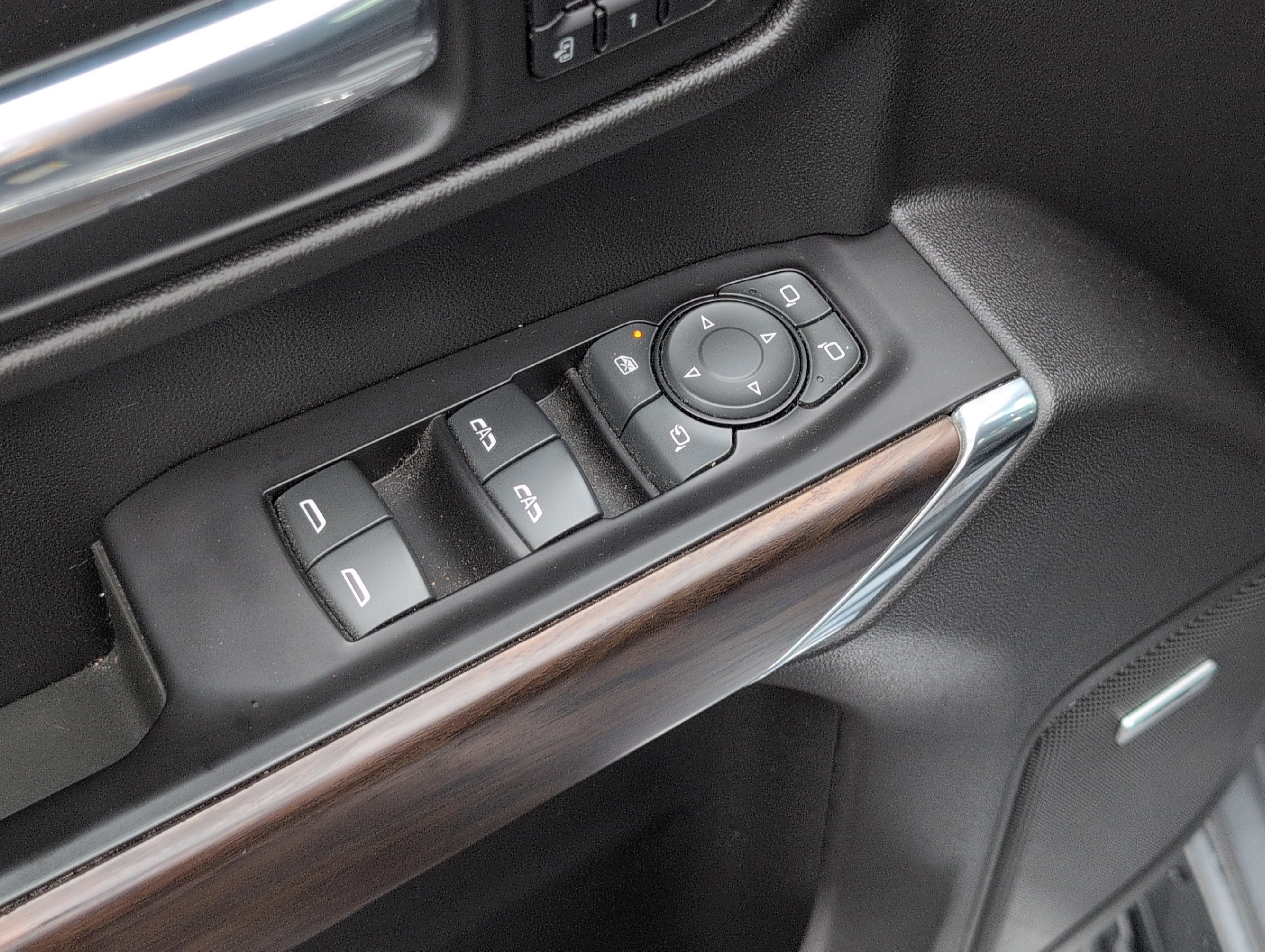 Used 2020 GMC Sierra 1500 SLT w/ SLT Premium Plus Package image 17