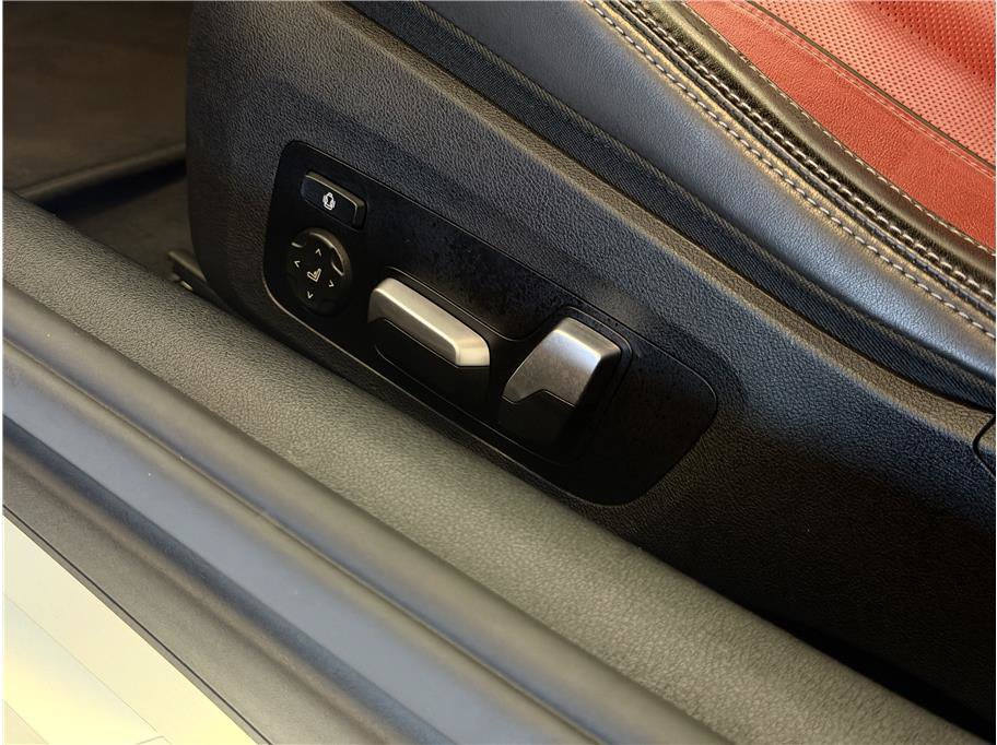 Used 2023 BMW 840i Coupe w/ Driving Assistance Package RWD image 23