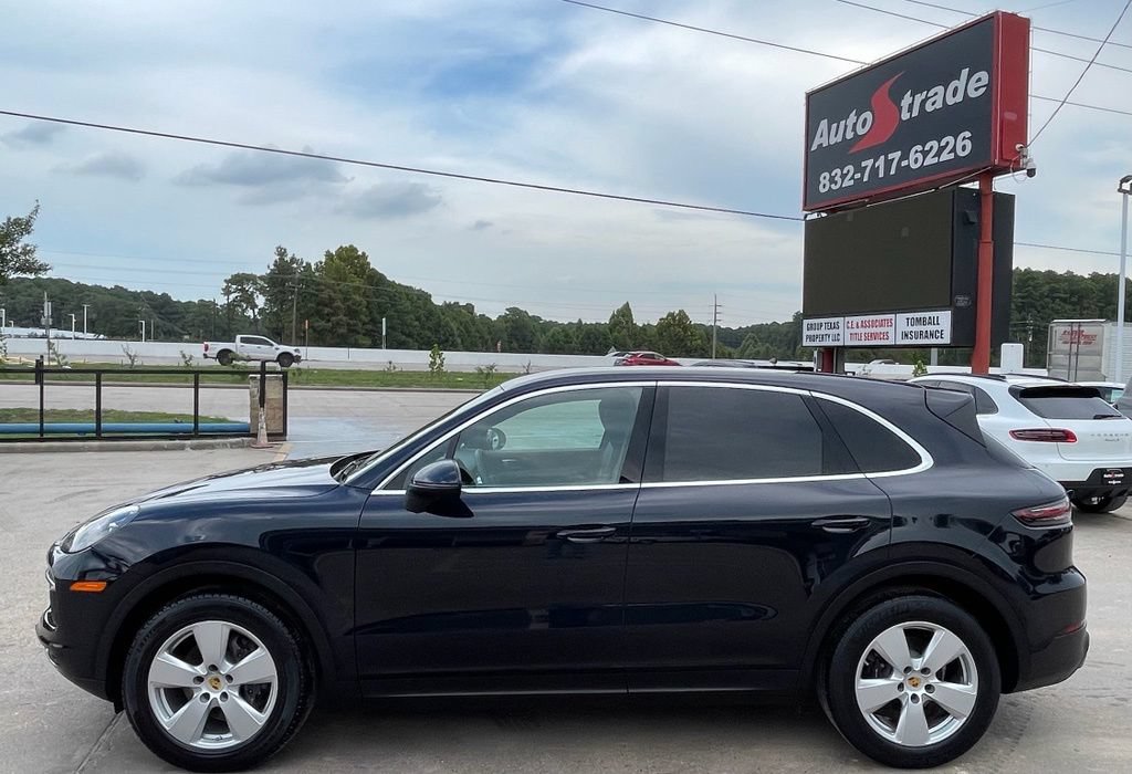 Used 2019 Porsche Cayenne AWD/4WD image 5