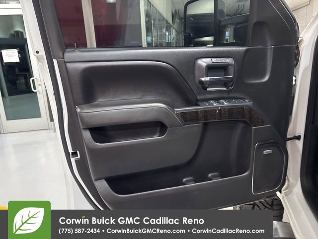 Used 2015 GMC Sierra 3500 Denali w/ Duramax Plus Package image 10