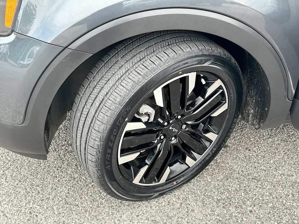Used 2023 Kia Telluride SX FWD image 25