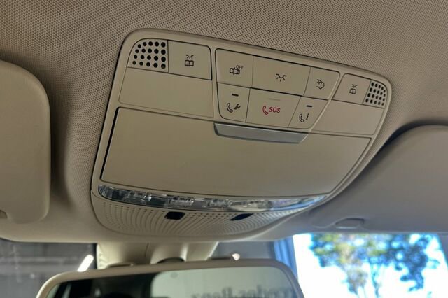 Used 2016 Mercedes-Benz GLC 300 4MATIC image 36