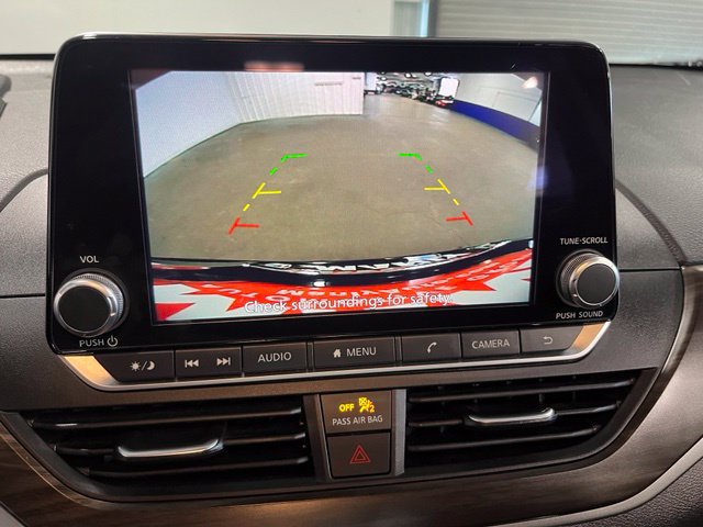 Used 2024 Nissan Altima 2.5 SV FWD image 28