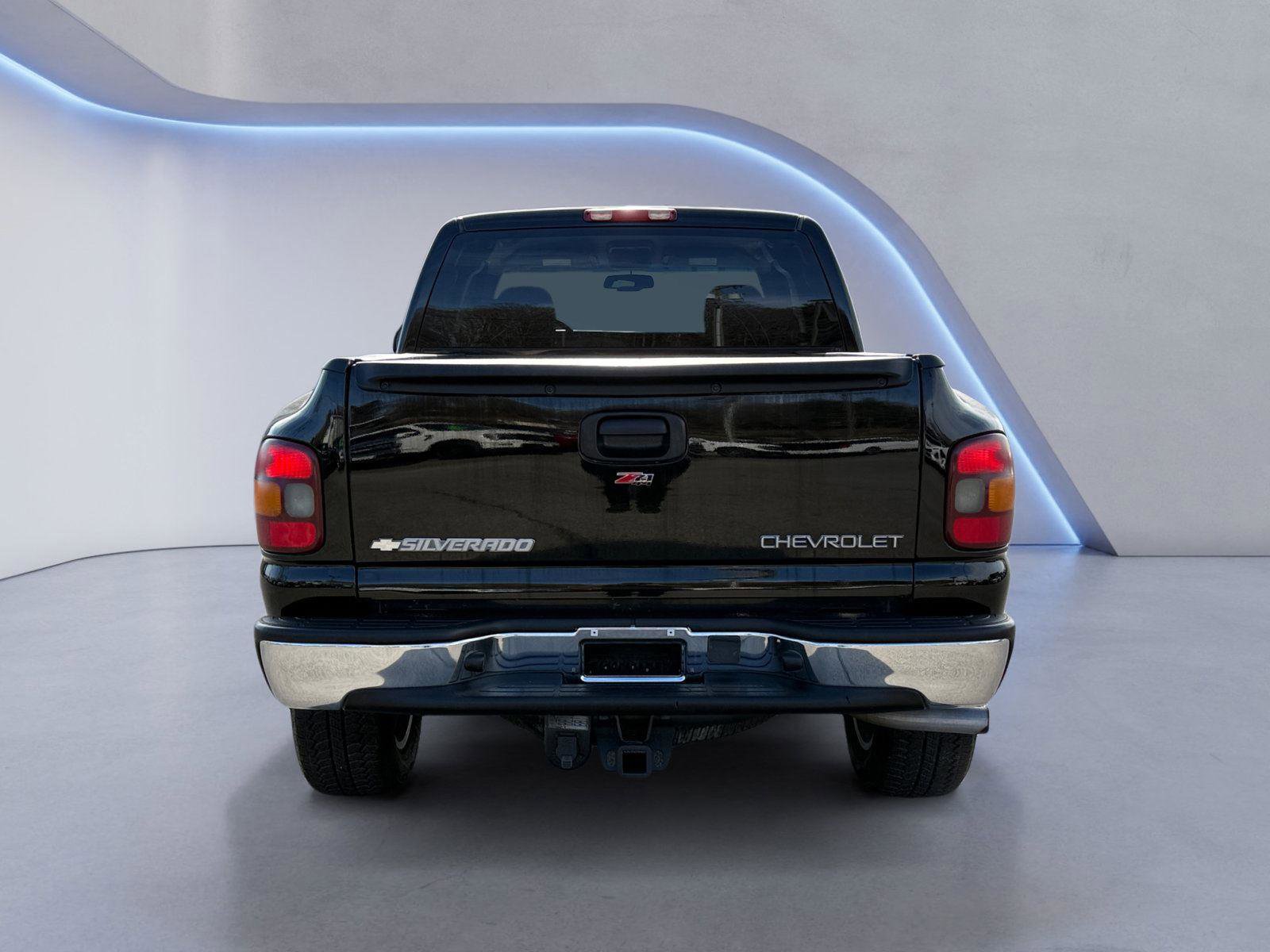 Used 2003 Chevrolet Silverado 1500 LS w/ Off-Road Package AWD/4WD image 4