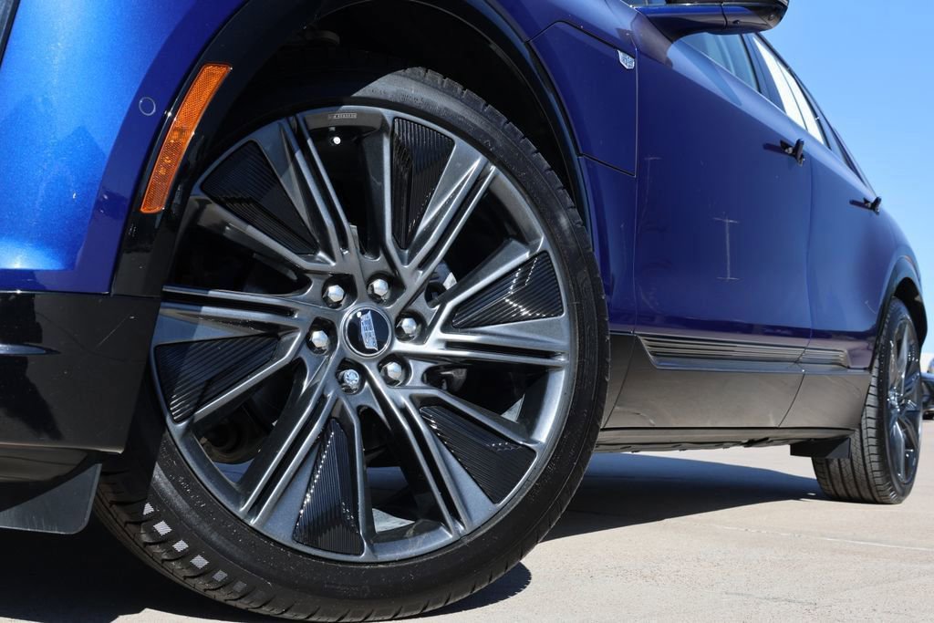 Certified 2025 Cadillac Lyriq Sport image 8