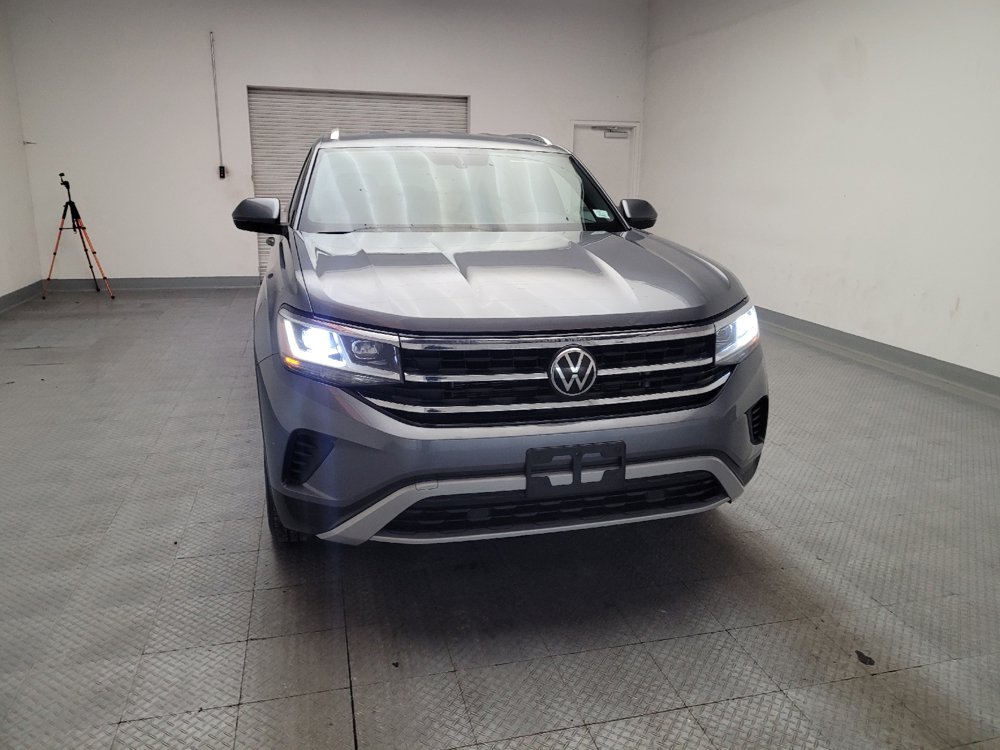 Used 2023 Volkswagen Atlas Cross Sport SE FWD image 14