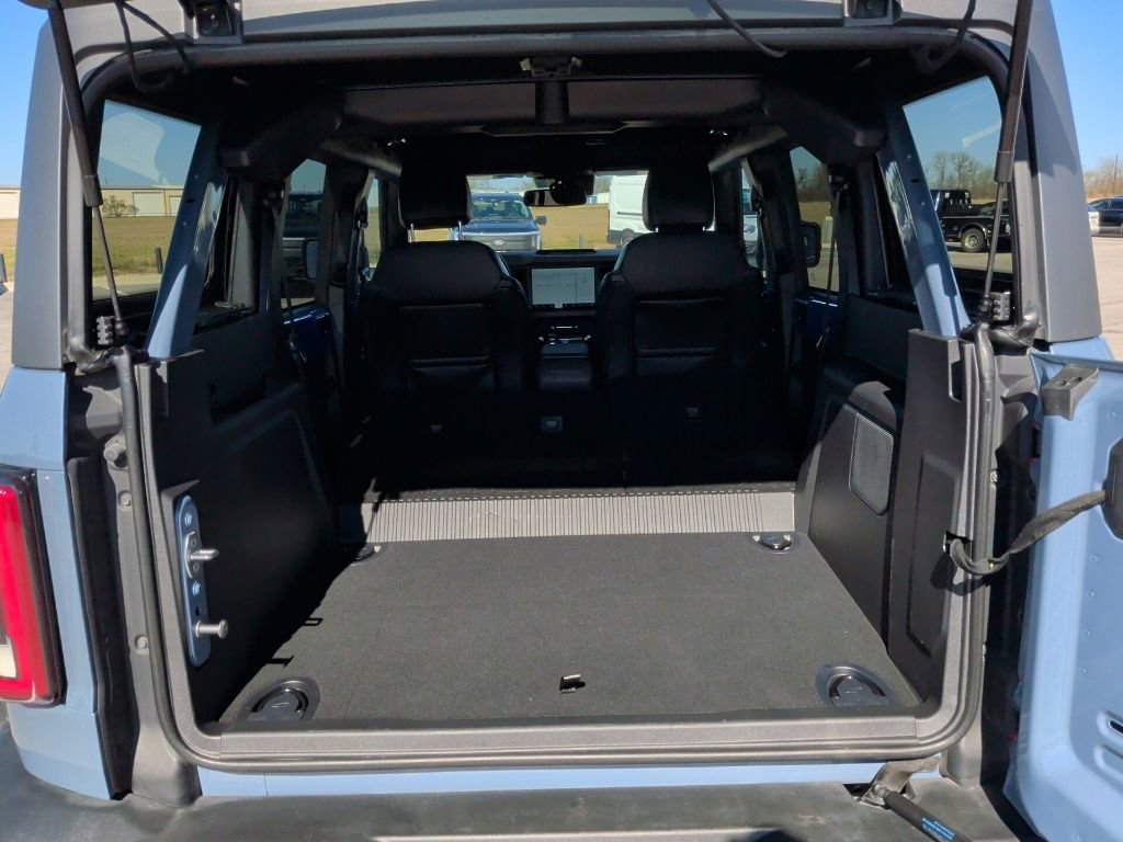 Used 2024 Ford Bronco Wildtrak image 41