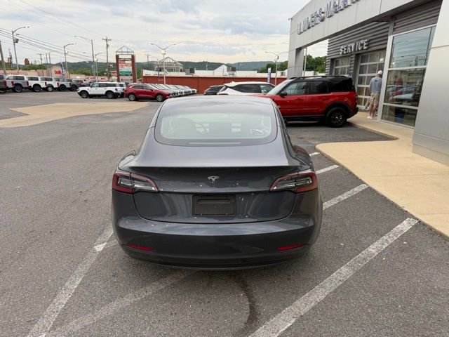 Used 2023 Tesla Model 3 Standard Range RWD image 3