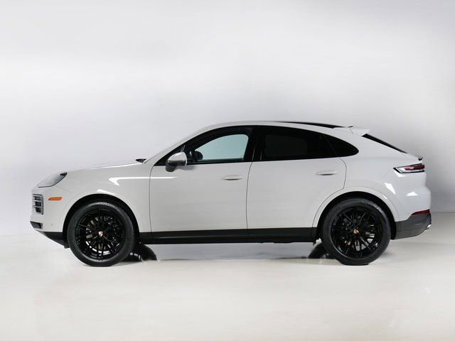 Certified 2026 Porsche Cayenne Coupe AWD/4WD image 2