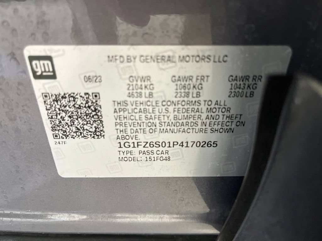 Used 2023 Chevrolet Bolt EUV Premier w/ Super Cruise Package FWD image 24