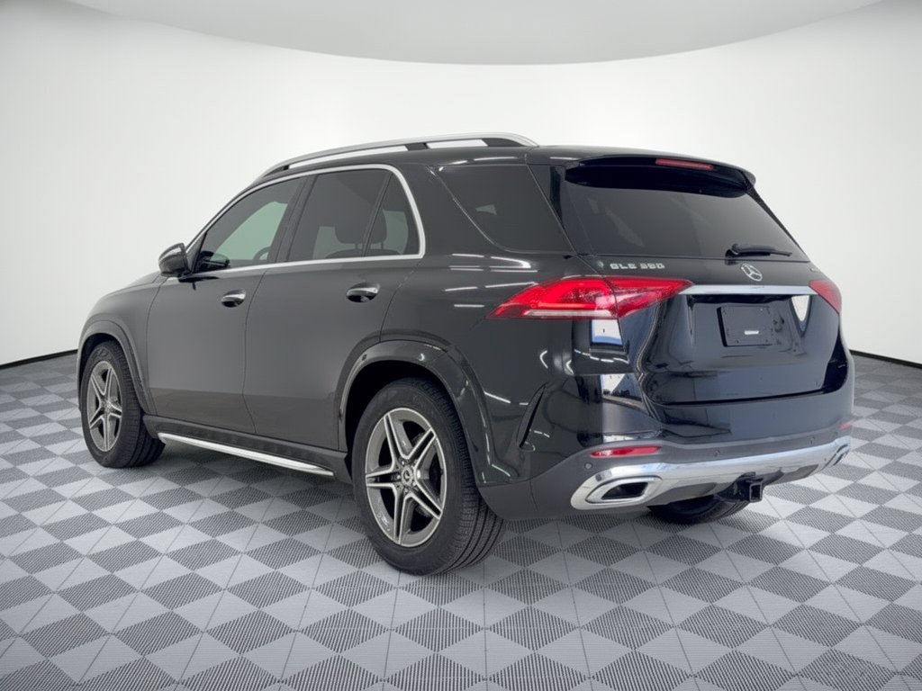 Used 2021 Mercedes-Benz GLE 350 4MATIC image 3