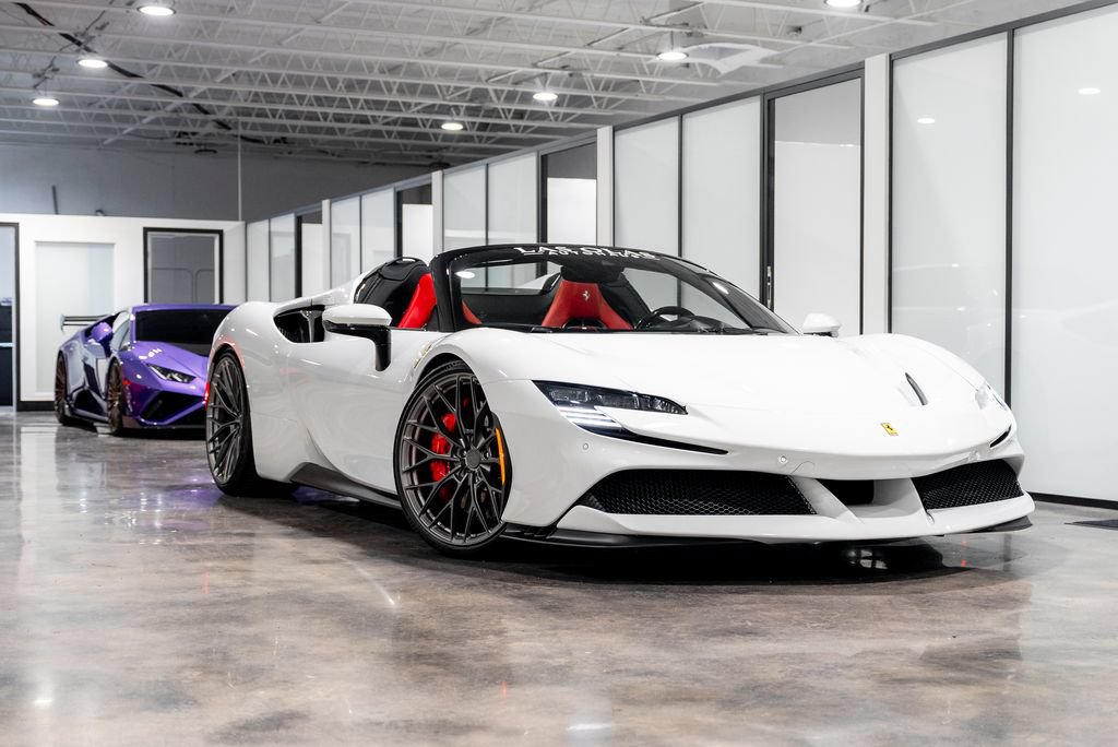 Used 2022 Ferrari SF90 Spider AWD/4WD image 6