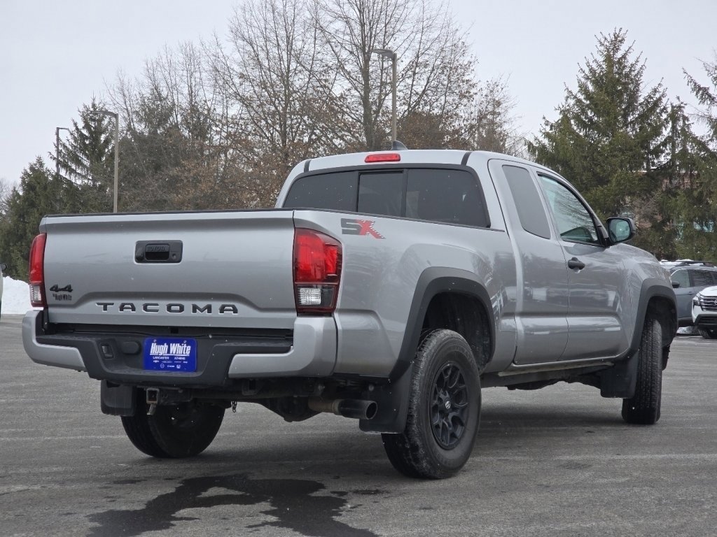 Used 2020 Toyota Tacoma SR w/ SX Package image 11