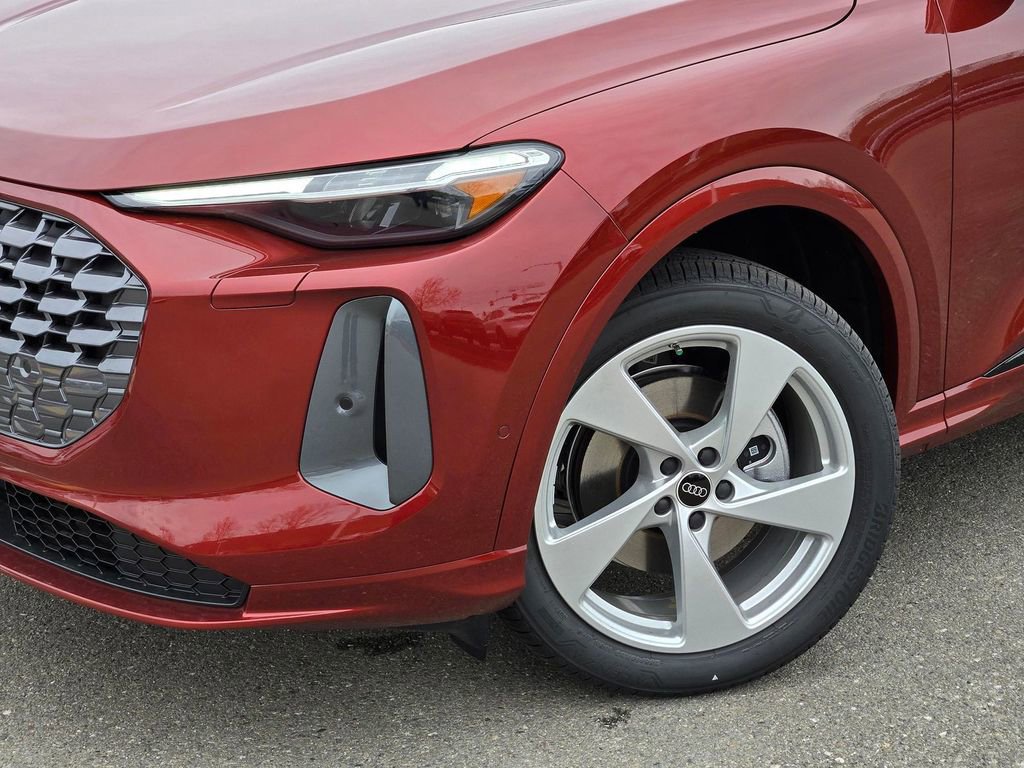 New 2025 Audi Q5 Premium Plus image 9