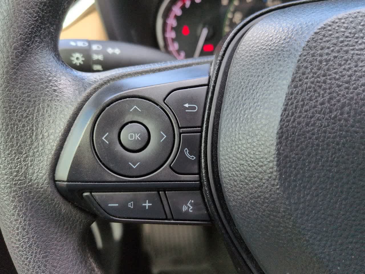 Certified 2024 Toyota RAV4 LE FWD image 22
