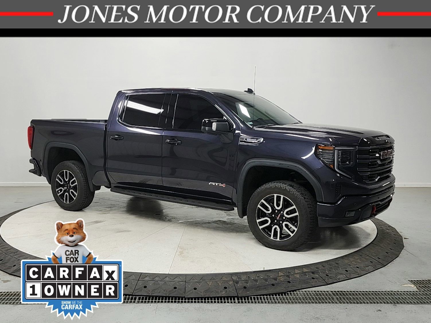 Used 2026 GMC Sierra 1500 AT4 w/ AT4 Premium Package AWD/4WD image 1