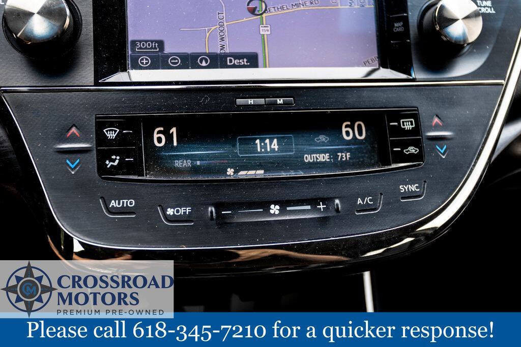 Used 2016 Toyota Avalon Limited FWD image 39