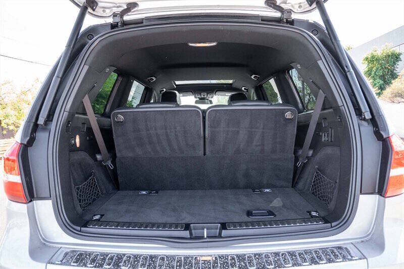 Used 2017 Mercedes-Benz GLS 450 4MATIC image 19