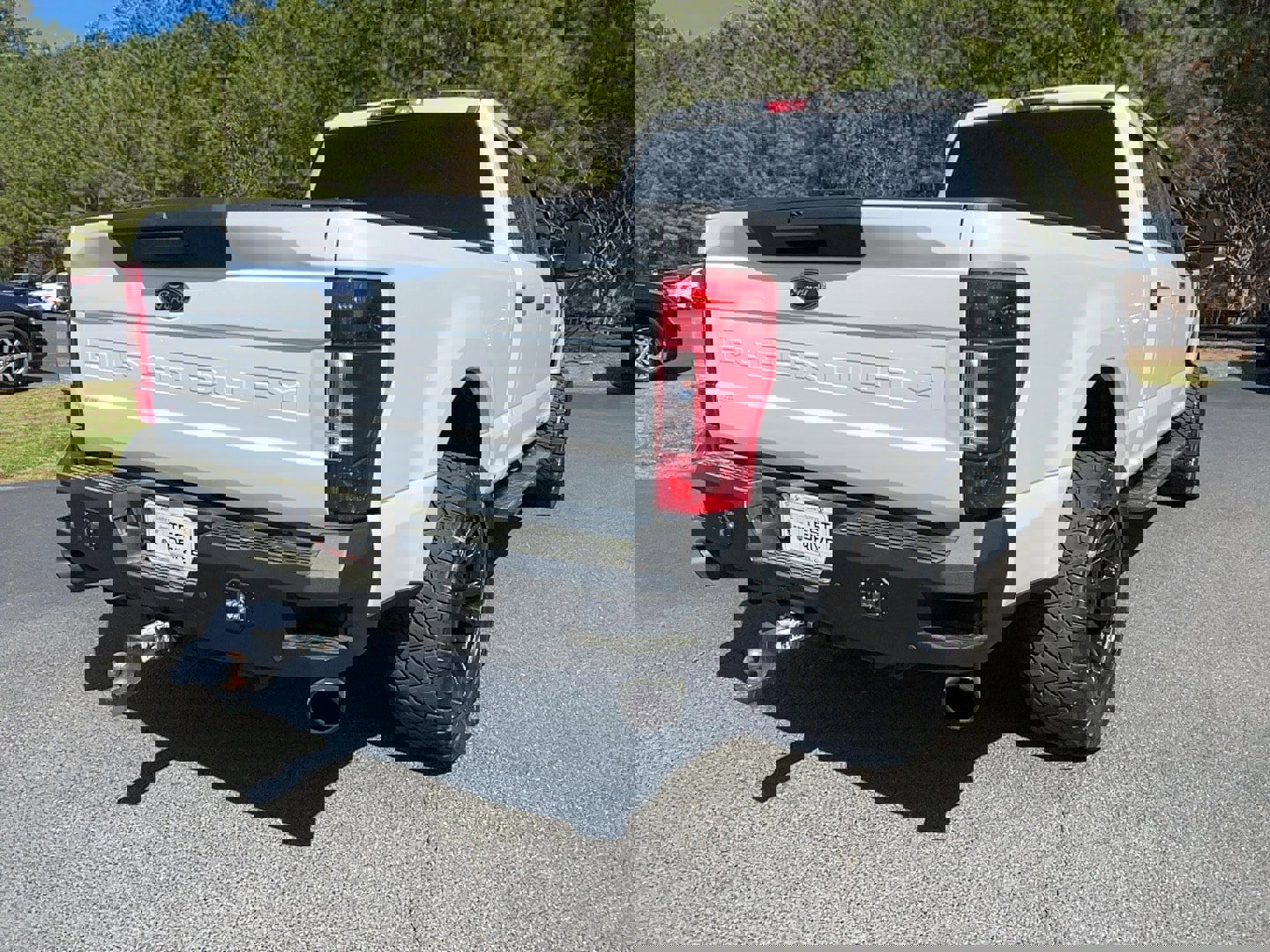 Used 2020 Ford F250 XLT image 4