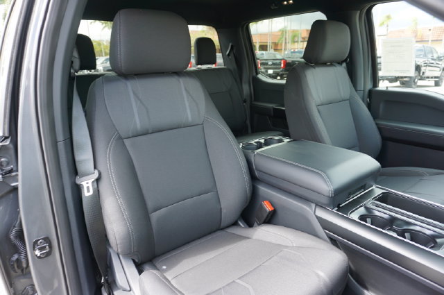 New 2026 Ford F150 STX w/ Equipment Group 200A RWD image 2