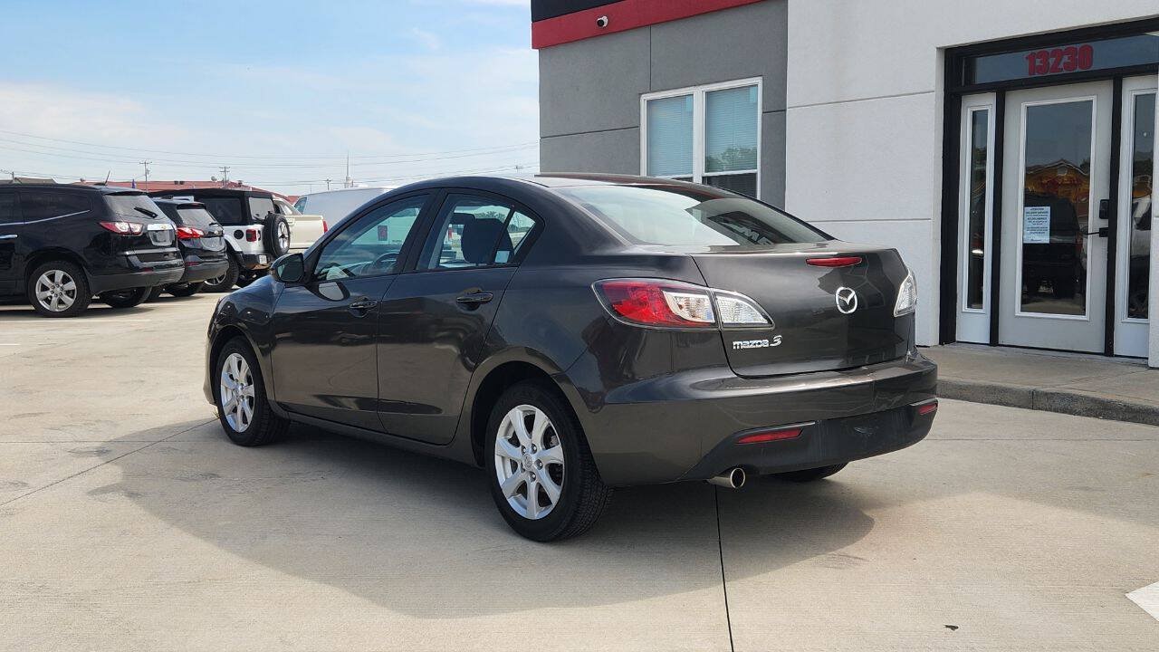 Used 2010 MAZDA MAZDA3 i Touring FWD image 4