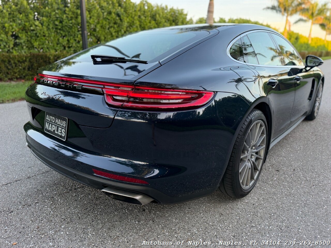 Used 2020 Porsche Panamera 4 AWD/4WD image 8