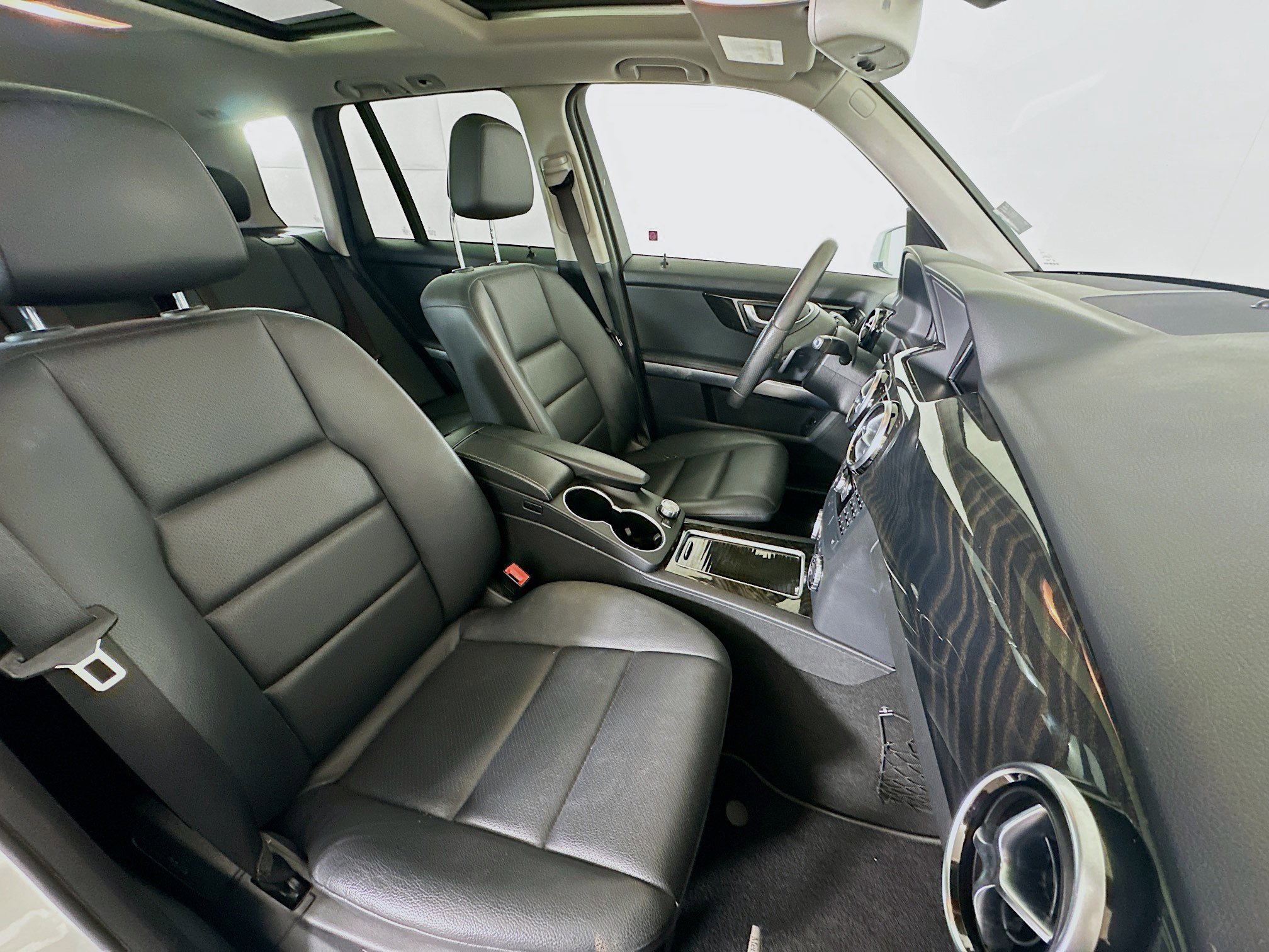 Used 2015 Mercedes-Benz GLK 250 BlueTEC 4MATIC image 32