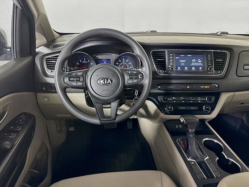 Used 2019 Kia Sedona L image 21