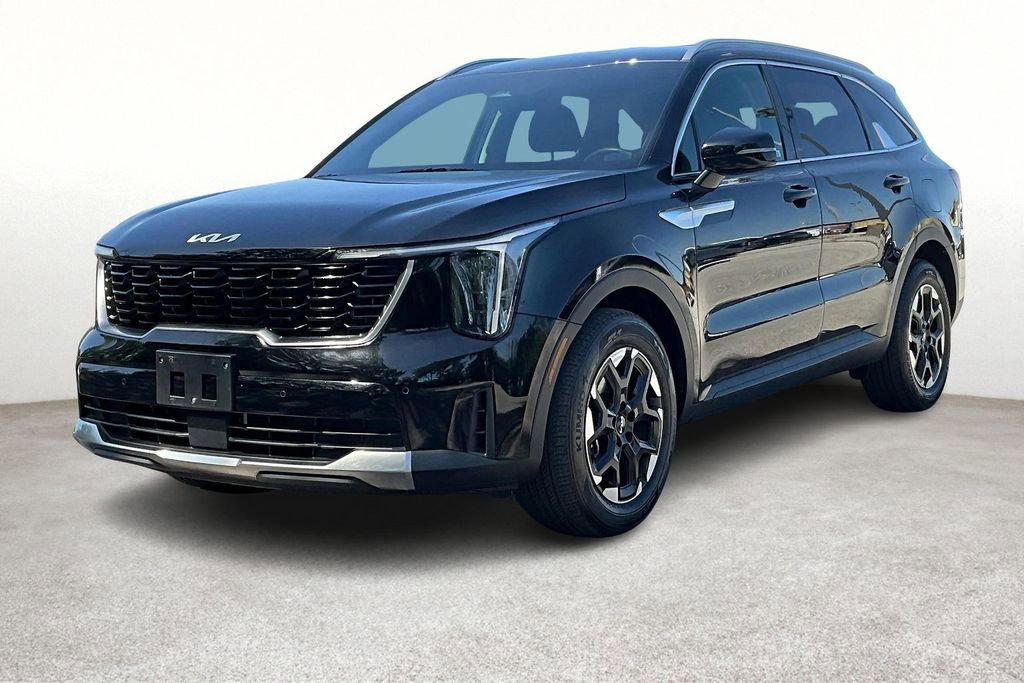 Used 2024 Kia Sorento S image 16