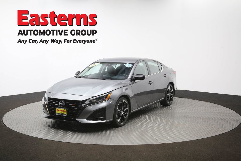 Used 2023 Nissan Altima 2.5 SR image 54