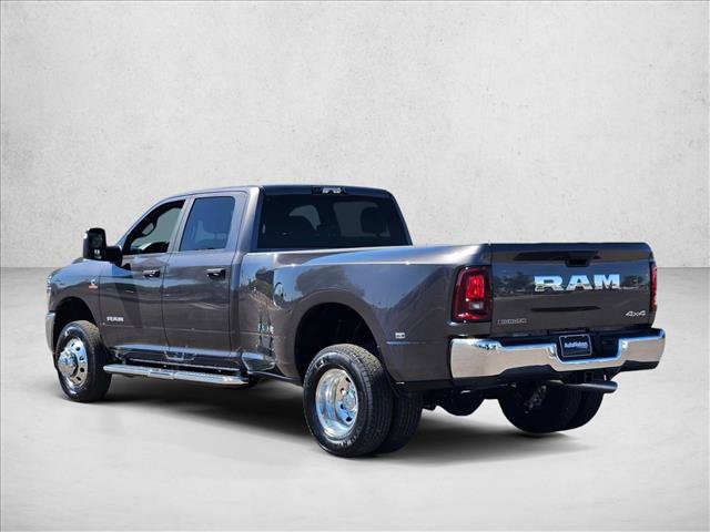 New 2026 RAM 3500 Big Horn AWD/4WD image 9