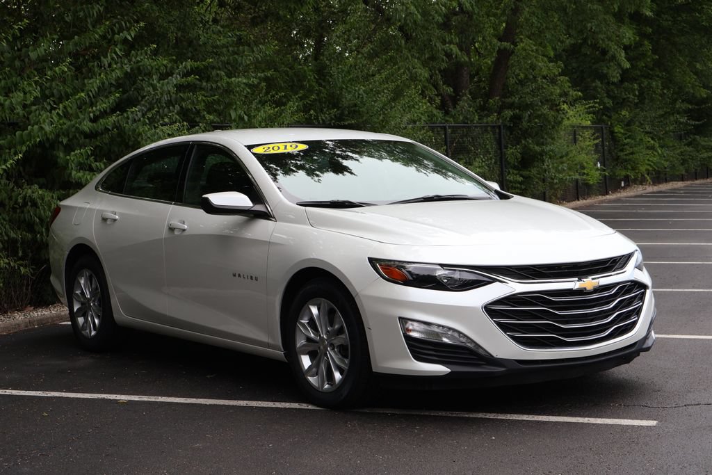 Used 2019 Chevrolet Malibu LT w/ Driver Confidence Package II FWD image 12