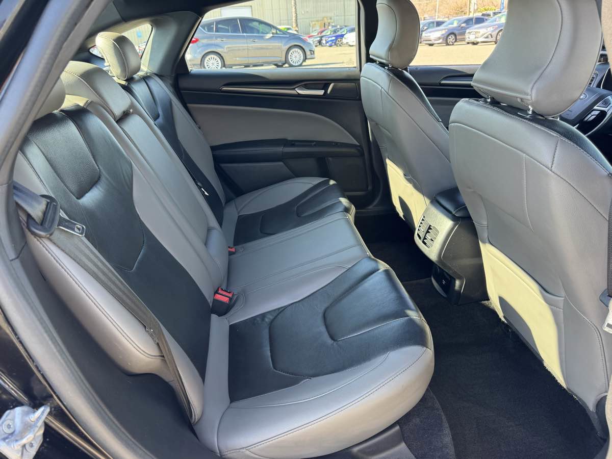 Used 2017 Ford Fusion Sport w/ Equipment Group 401A AWD/4WD image 18