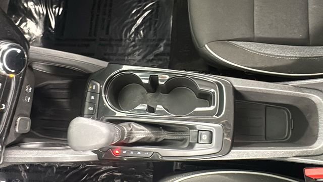 Used 2025 Chevrolet TrailBlazer LT w/ Driver Confidence Package image 28