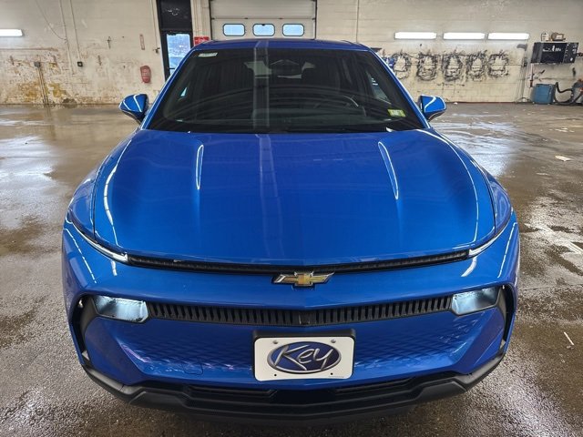 New 2026 Chevrolet Equinox EV LT image 2