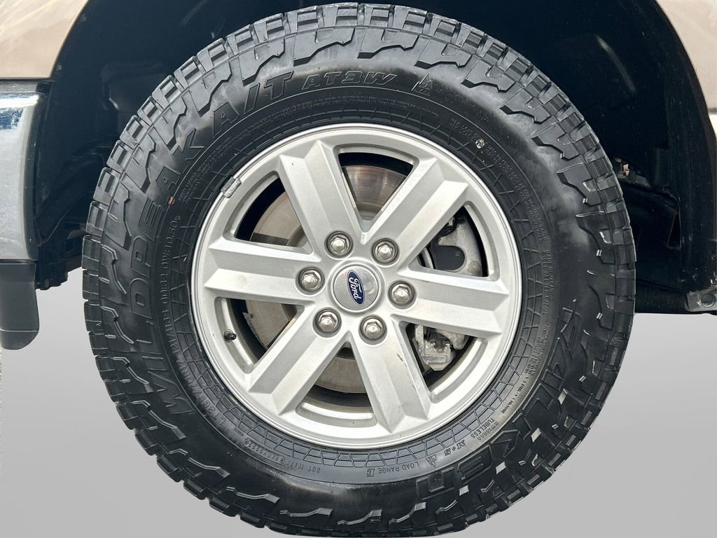 Used 2021 Ford F150 XL w/ Trailer Tow Package image 15