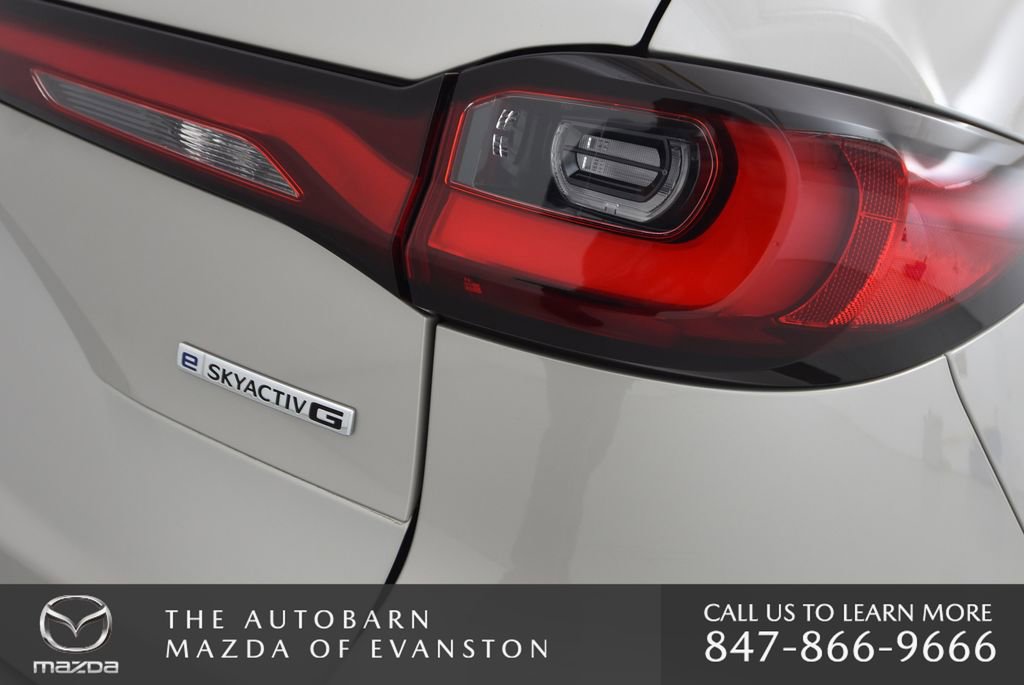 Certified 2025 MAZDA CX-90 3.3 Turbo w/ Preferred Package image 42