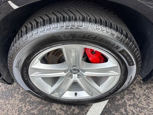 Used 2019 Audi Q8 Premium w/ Convenience Package AWD/4WD image 34