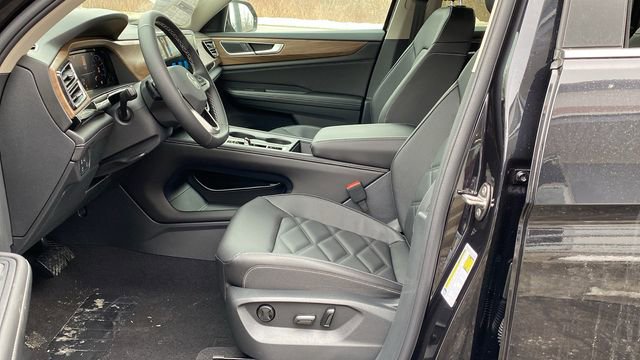 New 2026 Volkswagen Atlas SE image 12