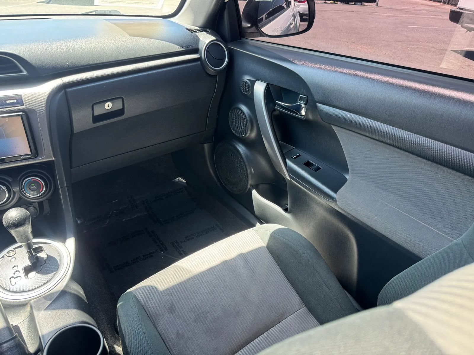 Used 2016 Scion tC FWD image 25