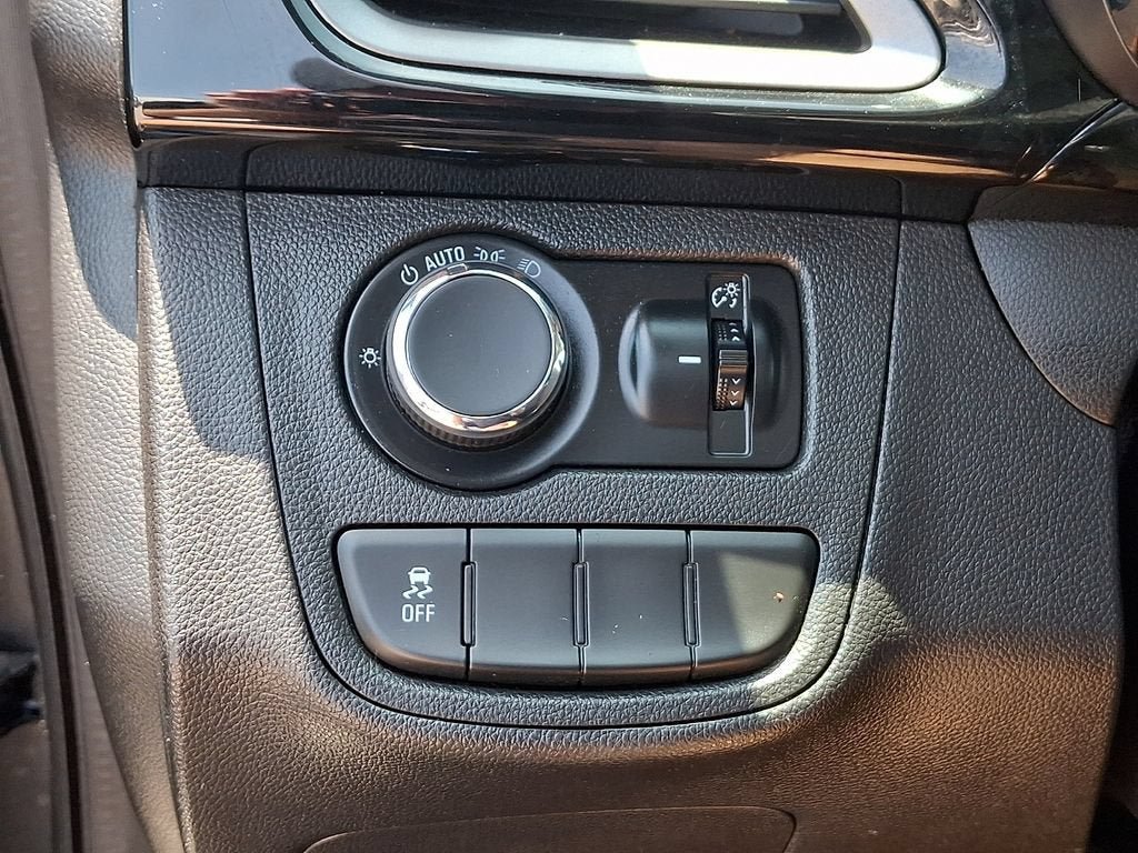Certified 2021 Chevrolet Spark LT FWD image 26