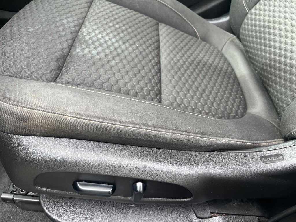 Used 2018 GMC Acadia SLE image 7