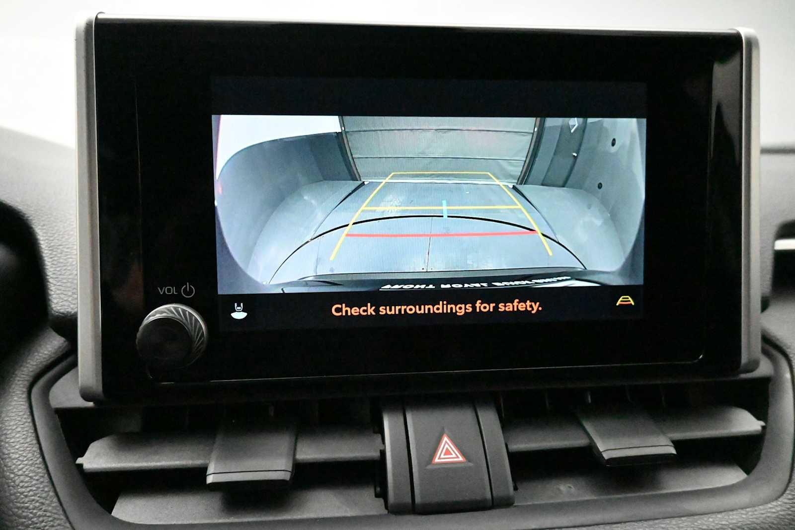 Used 2025 Toyota RAV4 XLE AWD/4WD image 14
