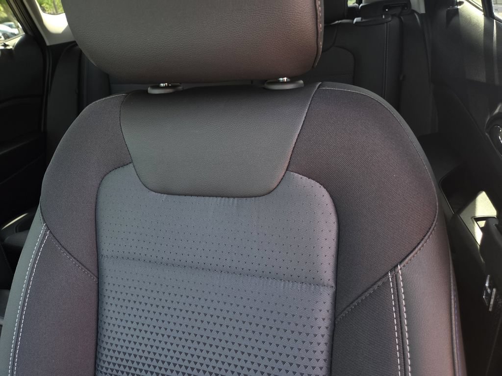 New 2026 Chevrolet Trax LT w/ Driver Confidence Package FWD image 18
