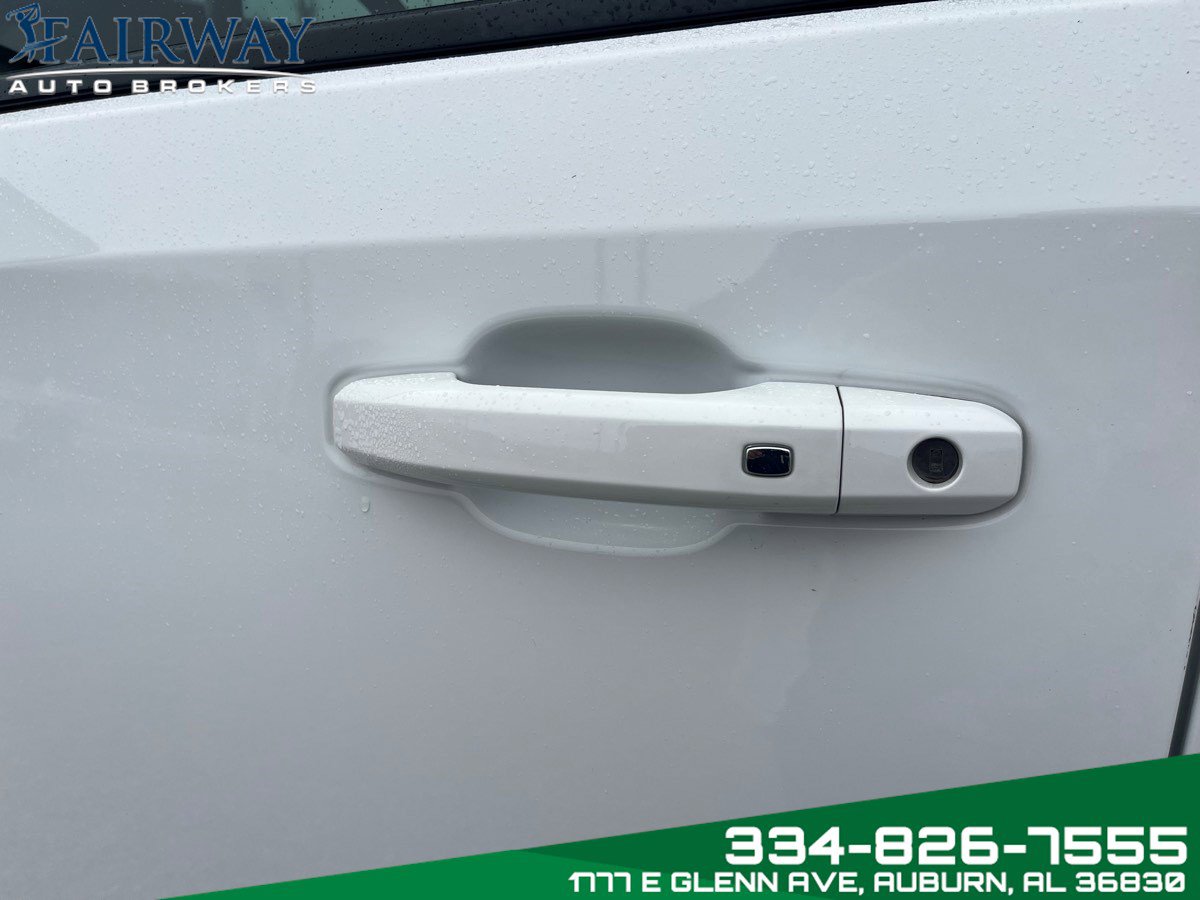 Used 2023 GMC Sierra 1500 AT4X image 32