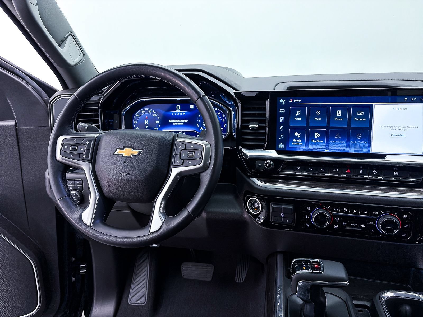 Used 2023 Chevrolet Silverado 1500 LTZ w/ LTZ Premium Package AWD/4WD image 6