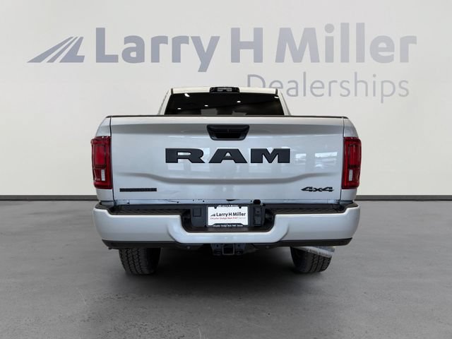 New 2026 RAM 2500 Big Horn AWD/4WD image 4